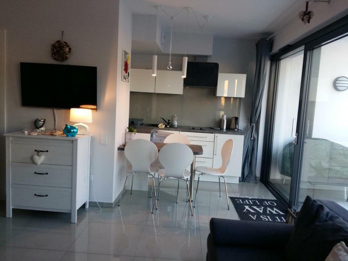 Gracja Horyzont-Apartament Z Parkingiem Miedzyzdroje Kültér fotó